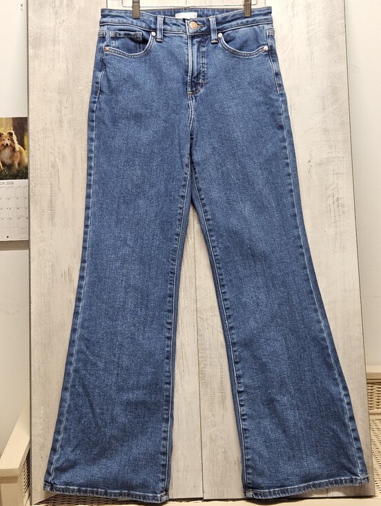 LC Lauren Conrad Denim - Lauren Conrad Super High Rise Flare Jeans Size 8 Light Wash Preppy